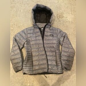 ROOTS Down Puffer jacket size Small salt and pepper